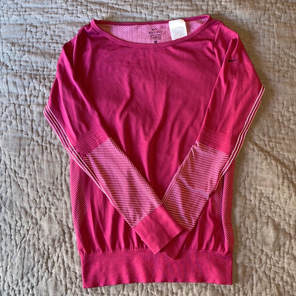 Nike Dri-Fit Long Sleeve - Picture 1 of 3